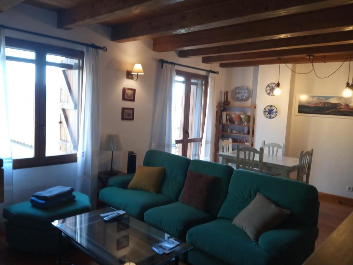 Appartamento Apartamento Exclusivo En El Pueblo Mas Bonito Duplex Roda de Isábena Esterno foto